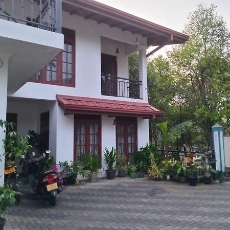 Sun Set Forest Villa แคนดี้ ภายนอก รูปภาพ