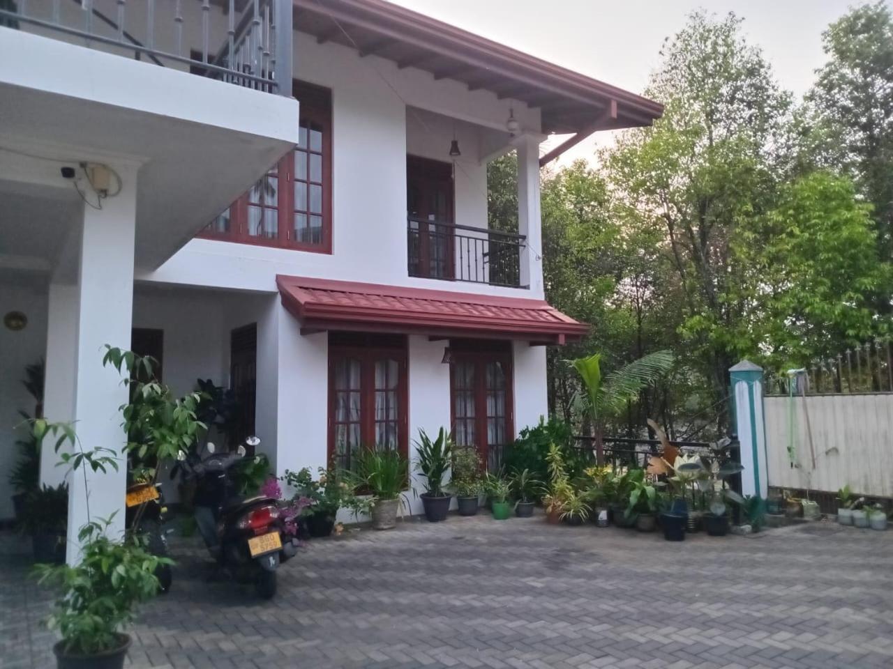 Sun Set Forest Villa แคนดี้ ภายนอก รูปภาพ